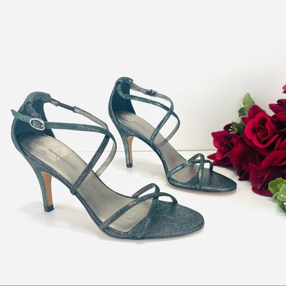 Banana Republic High Heel Sandal Sz 6 Silver 100% Leather Strappy Buckle Closure - Picture 2 of 16